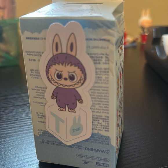 POP MART Labubu V4 The Monsters Pin For Love Alphabet Plush Pendant - Letter T - Picture 11 of 11